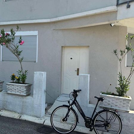Cozy Corner Apartment Gjakova 外观 照片